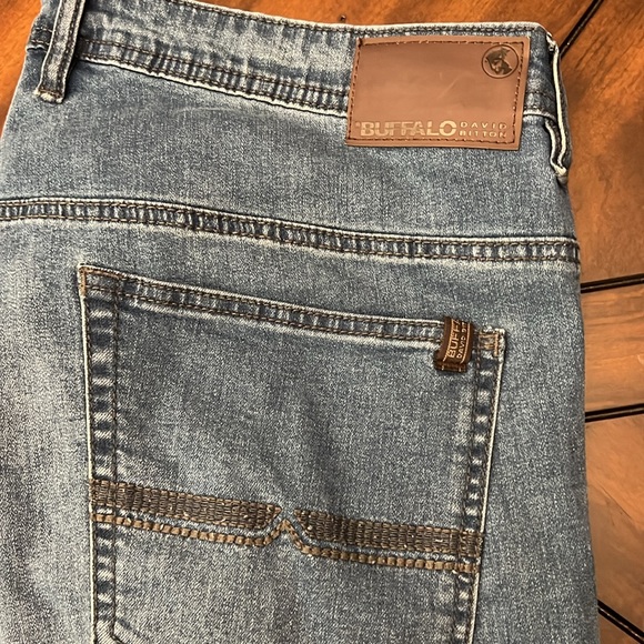 Men’s Buffalo Jeans Axel - Picture 2 of 3
